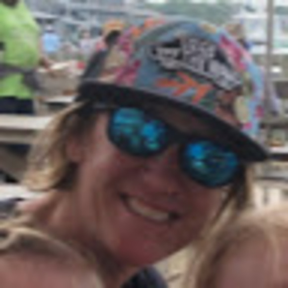 Meet your Posher, Kerry - Picture 1 of 1